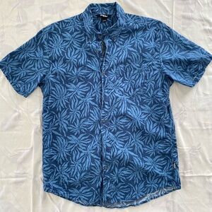 Eddie Bauer Blue Leaf Print Casual Shirt